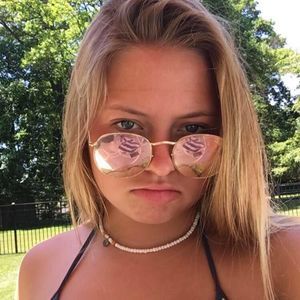 Meet your Posher, Ryann